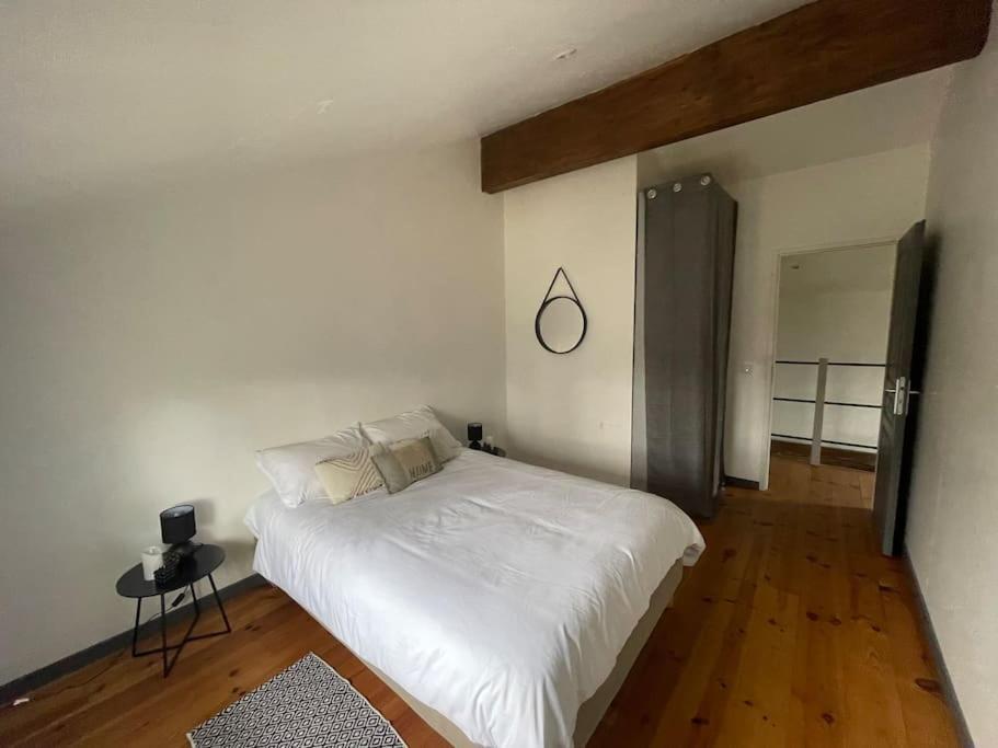Maison Proche Du ! Holiday home